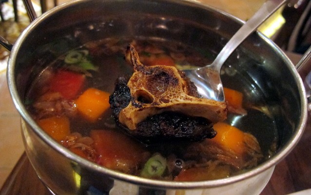 Masak Daging dan Jeroan Sapi Jadi 6 Sup yang Gurih Enak Ini