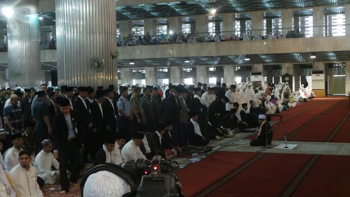 Di Hadapan SBY, Khotib Ingatkan Pemimpin dan Rakyat Harus Saling Mendukung