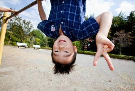 Riset: Taman Lebih Membuat Anak Pintar Dibanding ke Perpustakaan