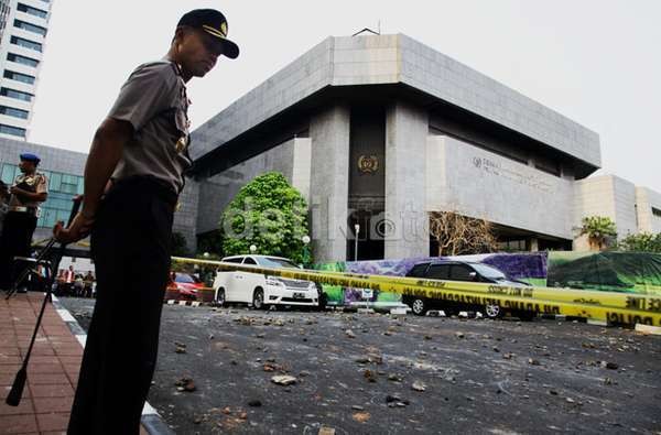 Ahok Mau Bubarkan FPI, Gerindra DKI: Jangan Sembarangan, Ada UU Ormas