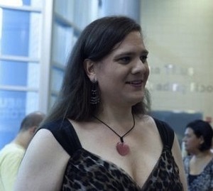 Hacker Transgender yang jadi Rebutan