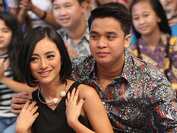 Putus dari Syahnaz, Billy Nempel dengan Lolita Agustine