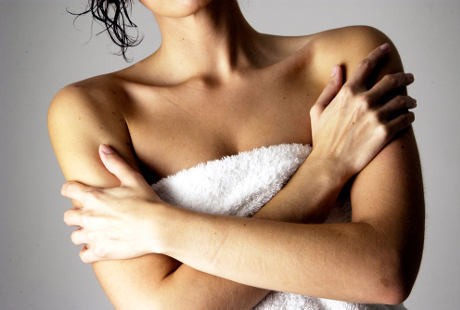 Hai Wanita, Kurangi Risiko Kanker Payudara dengan 5 Langkah Berikut