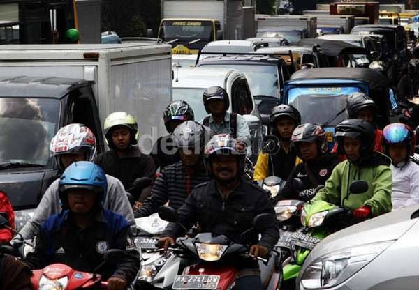 Jakarta Tambah Macet, Angka Kecelakaan Lalu Lintas Turun