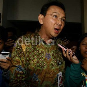 Ahok Ambil Dana APBD Untuk Proyek Tanggul Garuda Raksasa