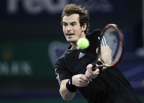 Murray Lewati Babak Pertama