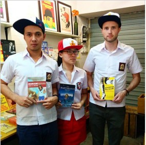 Kios Buku Indie di Tengah Tongkrongan Pasar Santa