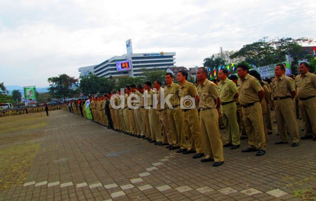 Tahun Depan Gaji PNS Tetap Naik 6%