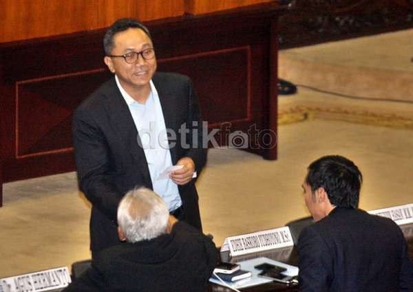 Ketua MPR: Kami Usahakan Prabowo Hadir, Bersaingnya di 2019 Saja