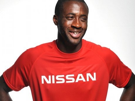 Yaya Toure Jadi Bintang Iklan Nissan