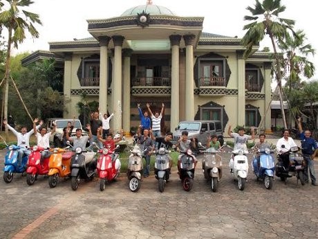 Komunitas Vespa Ini Terbentuk Karena Kemacetan Jakarta
