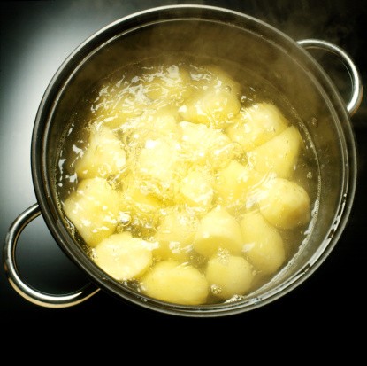 Inilah Langkah Membuat Keripik Pisang Renyah a la Lampung Inilah Langkah Membuat Keripik Pisang Renyah a la Lampung