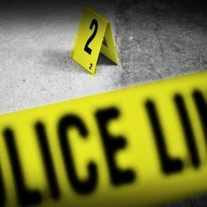 Sedan Mercy Tabrak Tiang Lampu di Tol Tebet