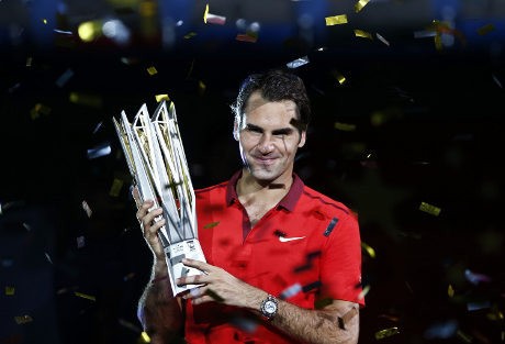 Federer Juara Usai Menangi Duel Ketat Lawan Simon