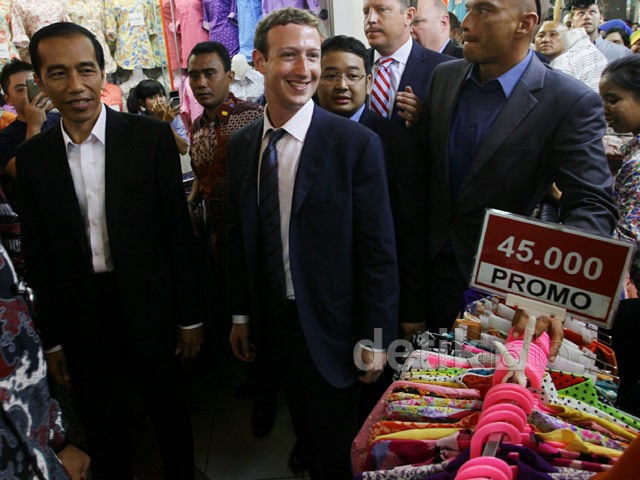 Dikunjungi Bos Facebook, Pedagang Harap Pasar Tanah Abang Semakin Laris