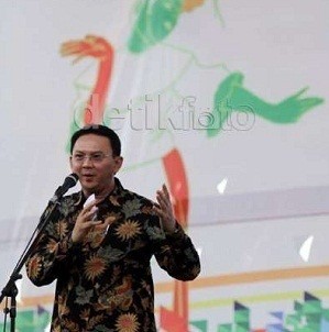 3 Aksi Ahok Lawan Keganasan PKL di Monas