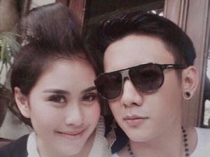 Mesra dengan Pria Selain Billy, Inikah Pacar Baru Syahnaz?