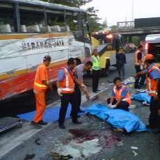 Bus Harapan Jaya Terguling, Tujuh Penumpang Tewas
