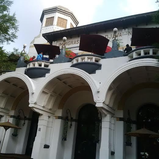 Jokowi Bertemu Ical di Restoran Kunstkring Menteng