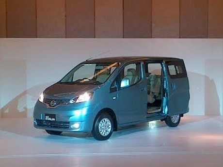 Dikeroyok Pesaing, Nissan Evalia Tetap Laris