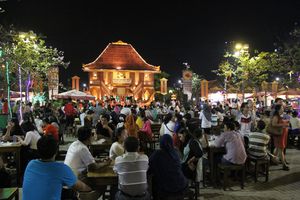 Mencicipi Mie Celor dan Pindang Patin di Kampung Wong Kito Mencicipi Mie Celor dan Pindang Patin di Kampung Wong Kito