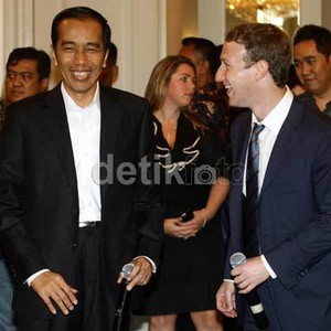 Ketika Jokowi Belepotan Menyebut Nama Zuckerberg
