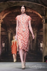 Sebastian Red & Sebastian Sposa by Sebastian Gunawan Golden Allure. Ballroom Hotel Mulia at Senayan. Jakarta. [Foto: Mohammad Abduh/Wolipop]