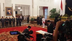 Jelang Akhir Masa Bakti, Presiden SBY Lantik 22 Dubes Baru