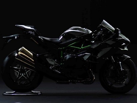 Kawasaki Boyong Monster Bertenaga 300 Daya Kuda ke EICMA