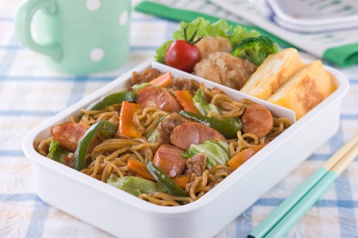 Kroket Mie dan Omelet Mie Gurih Enak untuk Bekal Anak