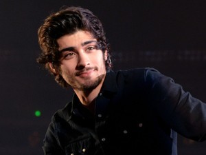 Zayn Malik One Direction Akan Rekaman Bareng Bintang Bollywood?