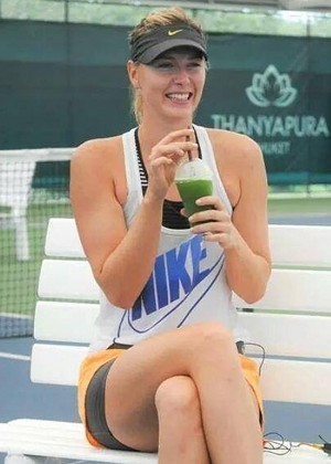 Sharapova Singgah di Phuket Sebelum ke Singapura