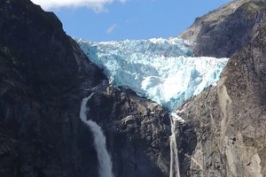 Keajaiban Alam di Chile, Air Terjun Es!