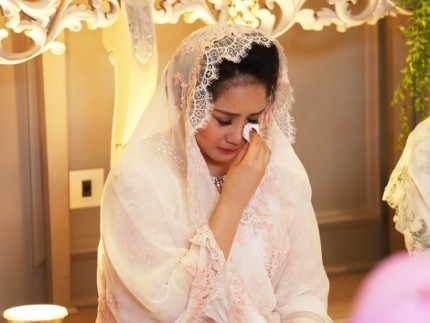 Nagita Terus Menangis Tersedu, Raffi Gugup Saat Pengajian
