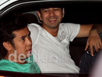 Olga Bisa Datang ke Pernikahan Raffi Asal Ada Mukjizat