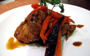 Kare-kare dan Bistek Tagalog Bisa Dicicipi di Bogor Cafe