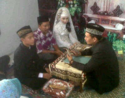 ABG Pelaku Rekam dan Edarkan Adegan Mesum Dinikahkan