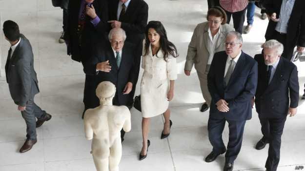 Amal Clooney Upayakan Pengembalian Artefak Yunani
