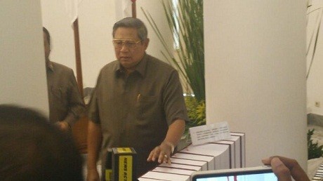 Presiden SBY Serahkan Dokumen-dokumennya ke Negara