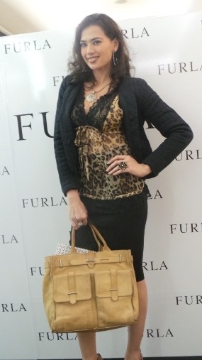 Pasca Cerai, Berat Badan Catherine Wilson Turun Dua Kilo