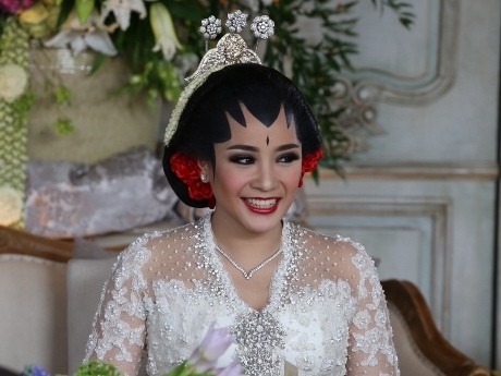 Usai Menikah, Nagita Slavina Diminta Tinggal di Rumah Ibunda