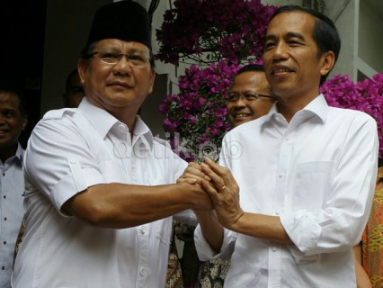 Jokowi-Prabowo Akur, IHSG Menanjak 77 Poin