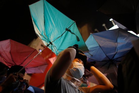 Kembali Bentrok dengan Polisi, 26 Demonstran Hong Kong Ditangkap