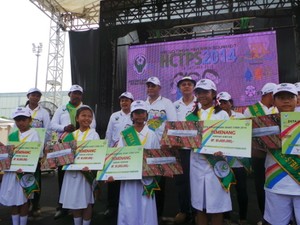 Bukan Bocah Biasa, Adik-adik Ini Ternyata Duta Lingkungan Sehat Lho!