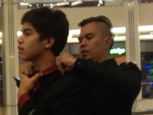 Wow! Ahmad Dhani Hadiahi Raffi Ahmad Obat Kuat