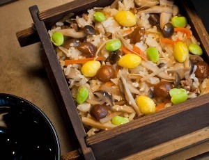 Mumpung Libur, Yuk, Bikin Yakimeshi dan Bibimbap Sendiri