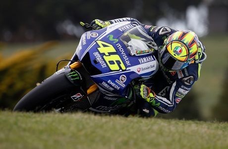 Marquez-Pedrosa Jatuh, Rossi Juara