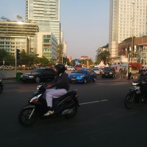 Pelantikan Presiden, Sebagian Pekerja di Sudirman-Thamrin Masih Ngantor
