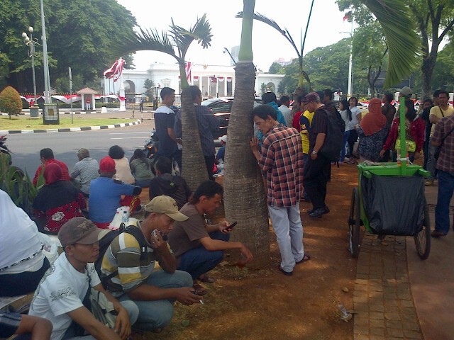 Lalin ke Arah Semanggi Hingga Istana Mulai Ditutup