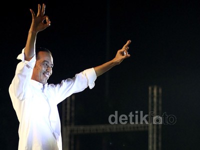 Jokowi Hadiri Syukuran Rakyat di Monas